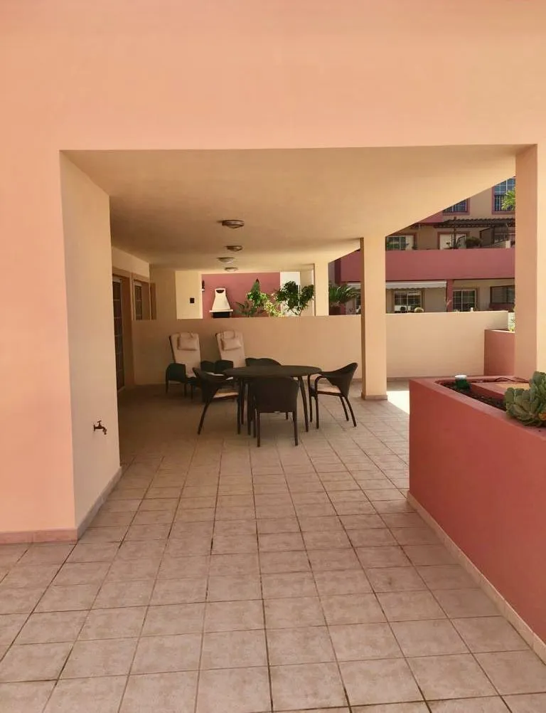 Fotografía de un casa / chalet en Costa Adeje que estudiamos para nuestros compradores (ref. C01)